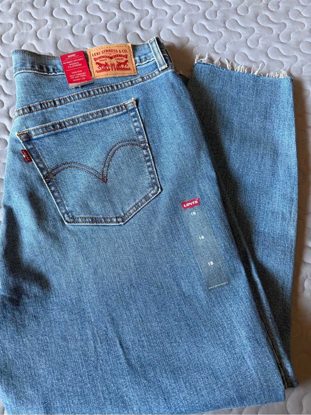Levi’s Wedgie Skinny Jeans